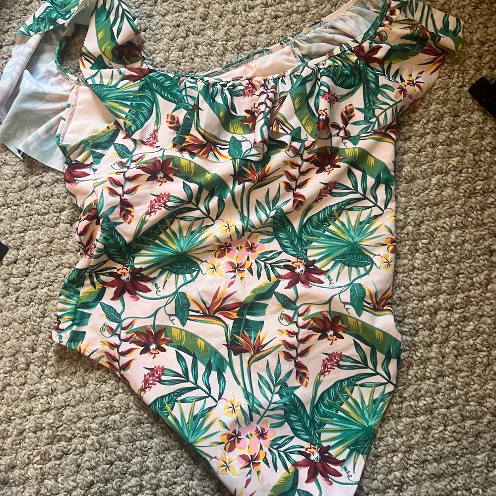 Cabana del Sol One Piece Bathing suit